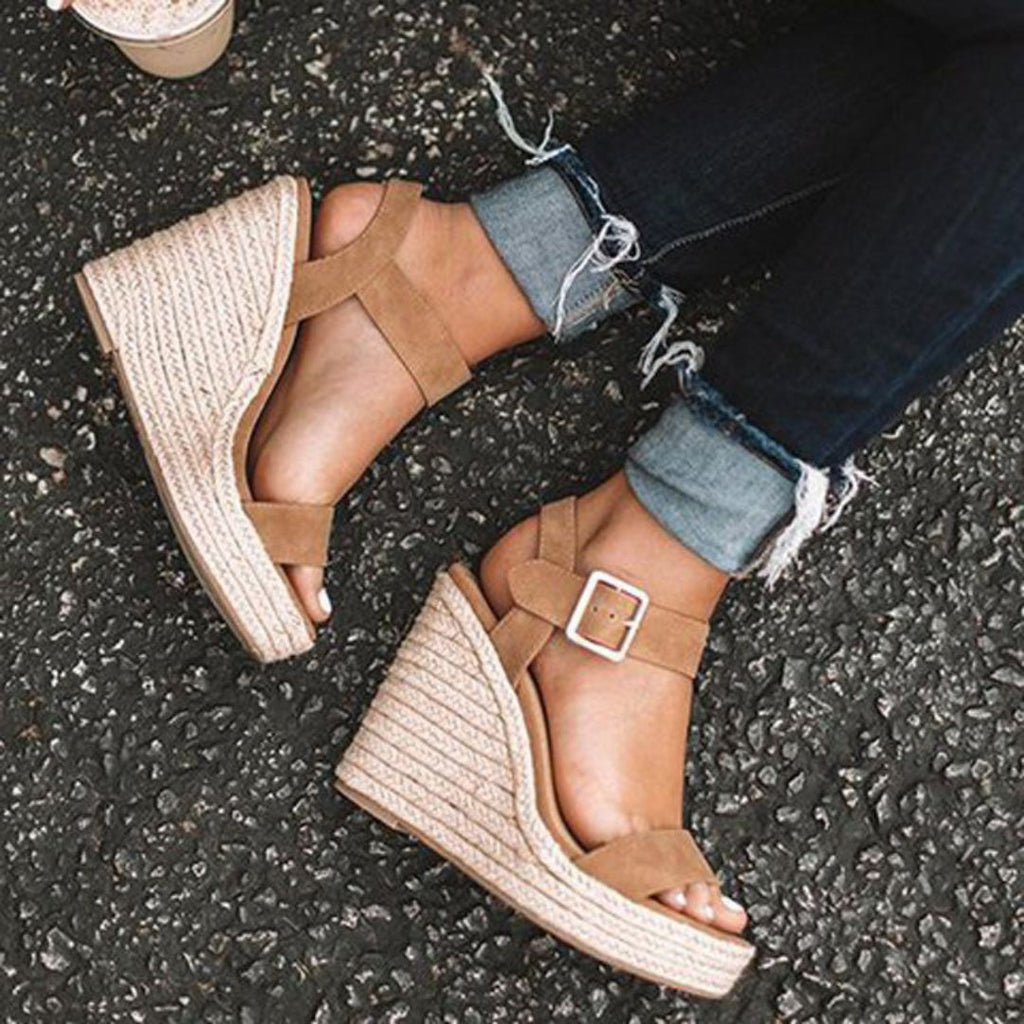 Valenzora | Wedge sandals Elegant women's shoes with belt