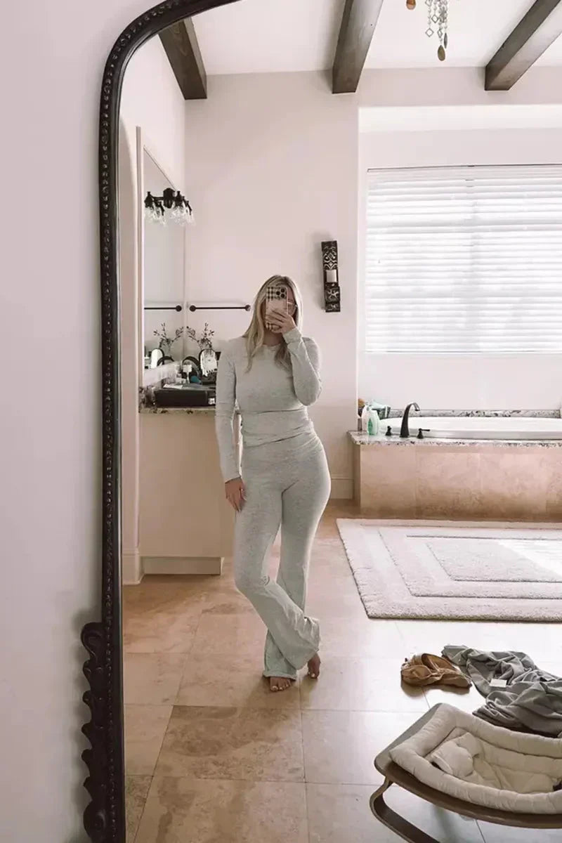 Valenzora | Set of comfortable, stretchy flared trousers for women, loungewear