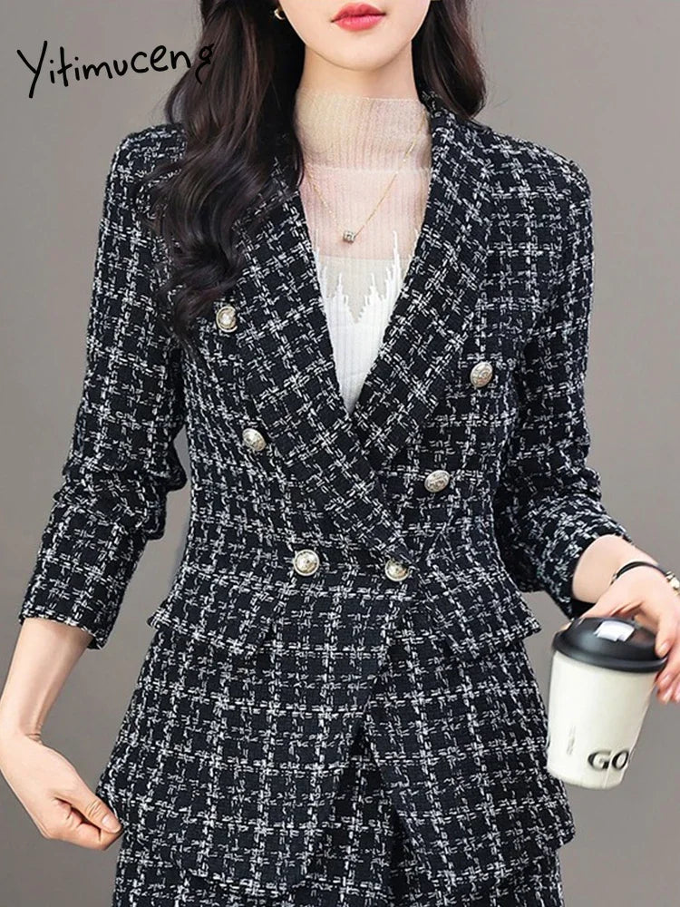 Eleganter Tweed-Blazer für Damen mit doppelter Knopfleiste und modernem Schnitt, Größe S