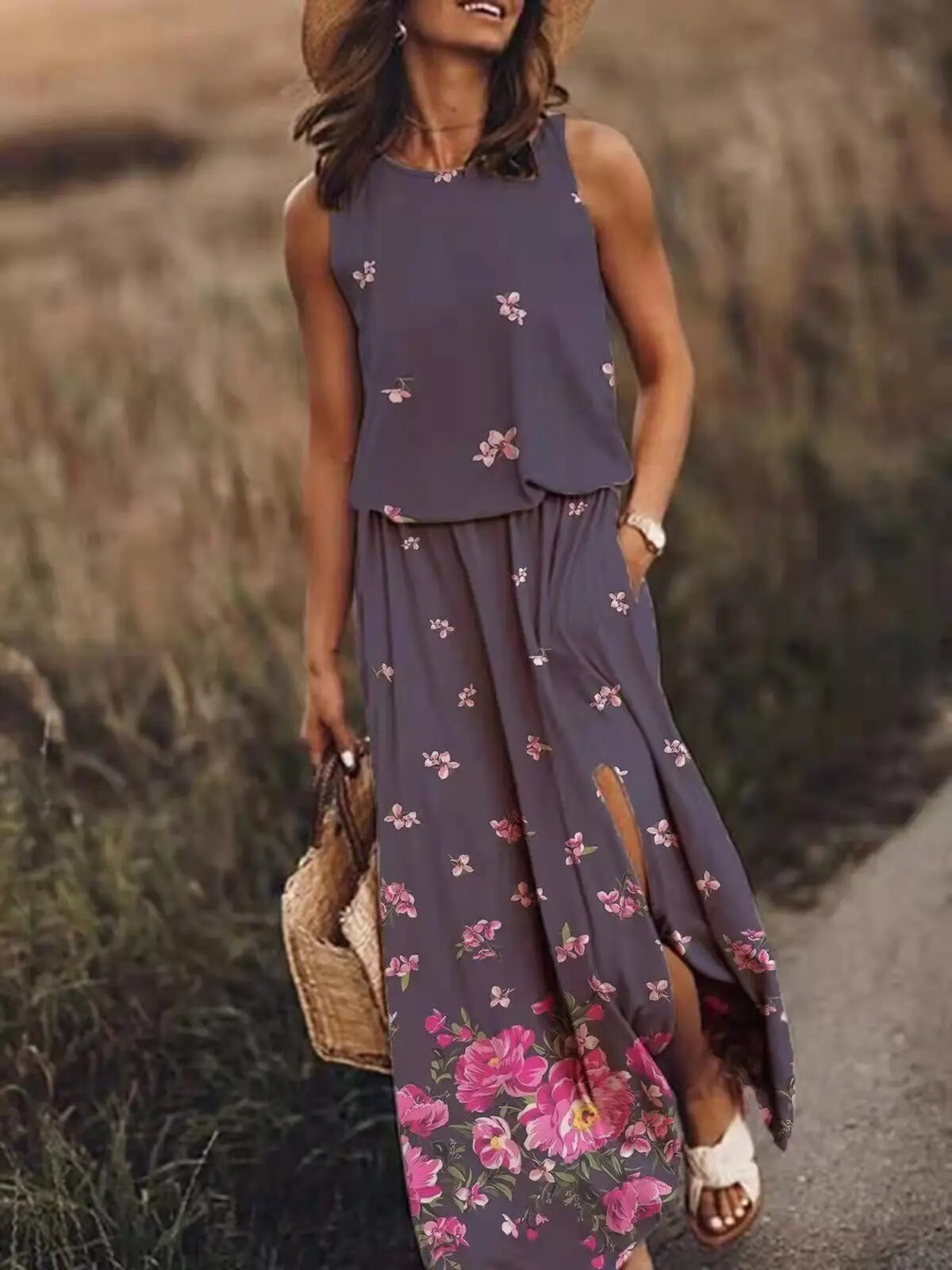 Valenzora | Blumenkleid mit Schlitz Valenzora | Sommerkleid