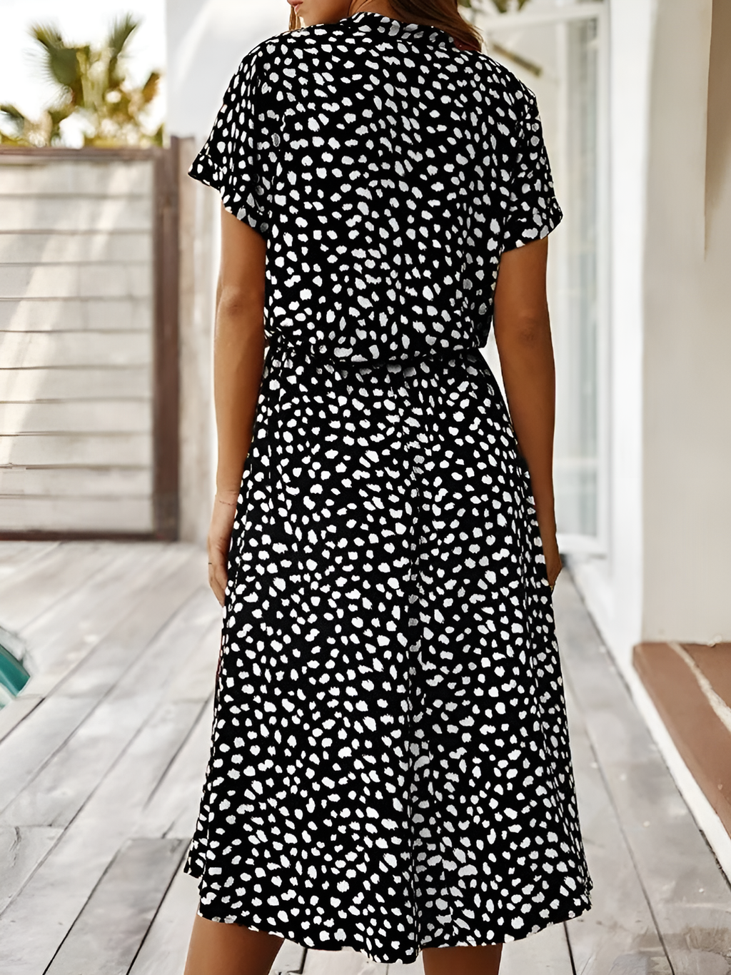 Valenzora | Flattering Bohemian Inspired Design Dress