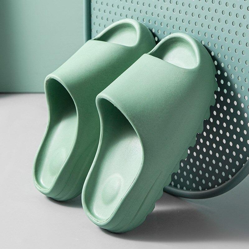 Valenzora | Slide Pure | Chunky Sohlen Pantoletten – Bequem und stilvoll für Zuhause