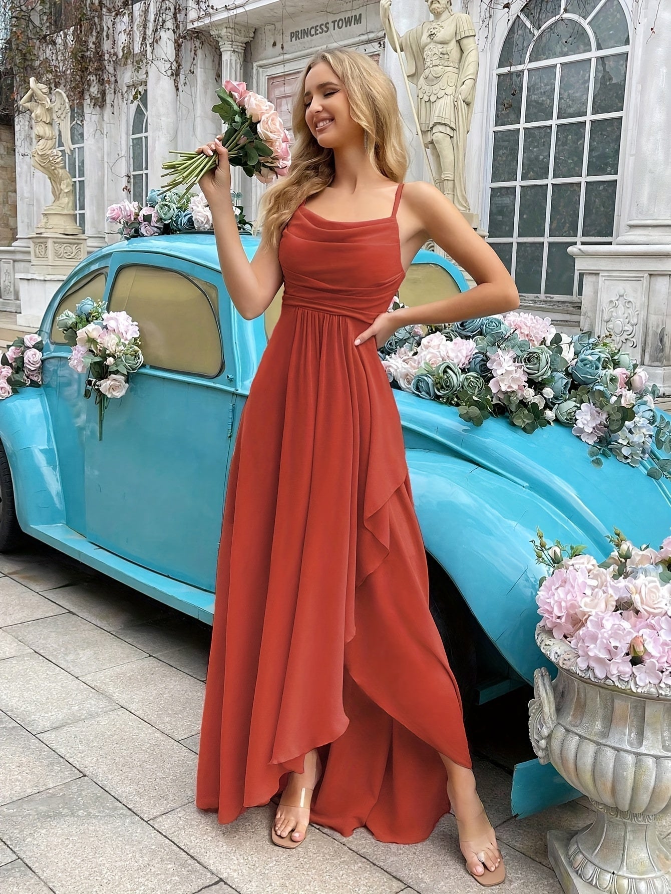 Valenzora | Elegant long evening dress with asymmetrical skirt