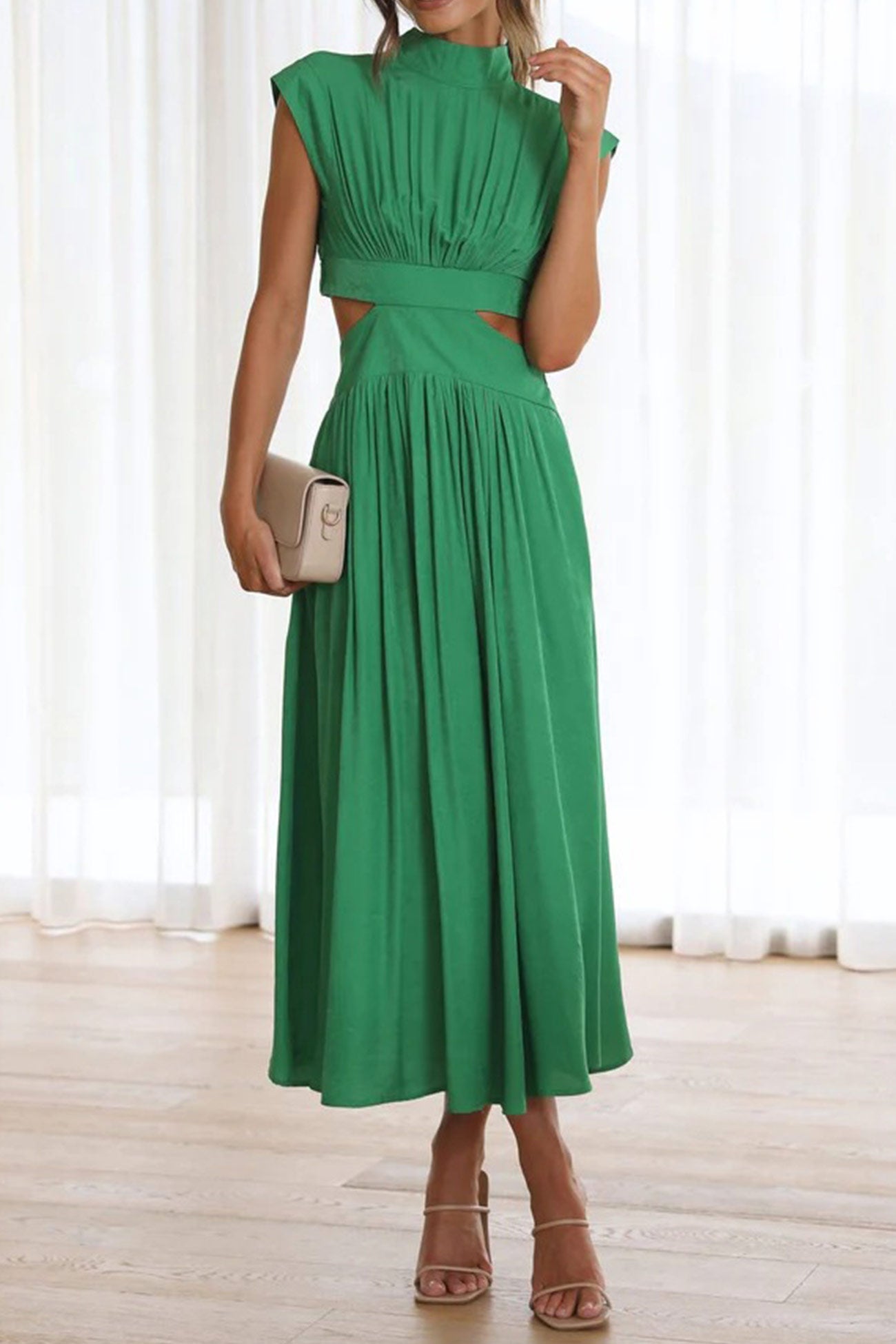 Valenzora | Midikleid mit Rollkragen und Cut-Outs