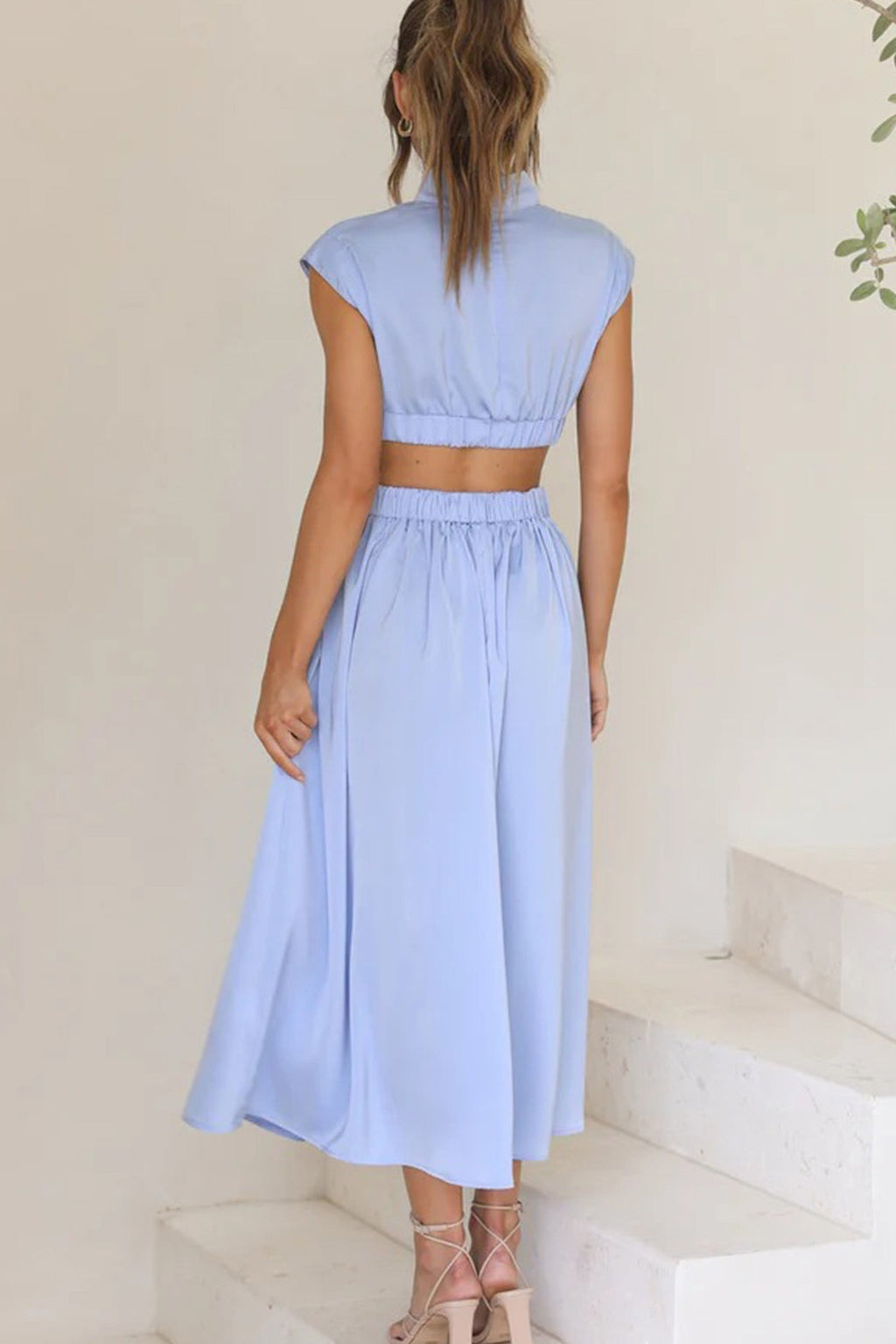 Valenzora | Midikleid mit Rollkragen und Cut-Outs