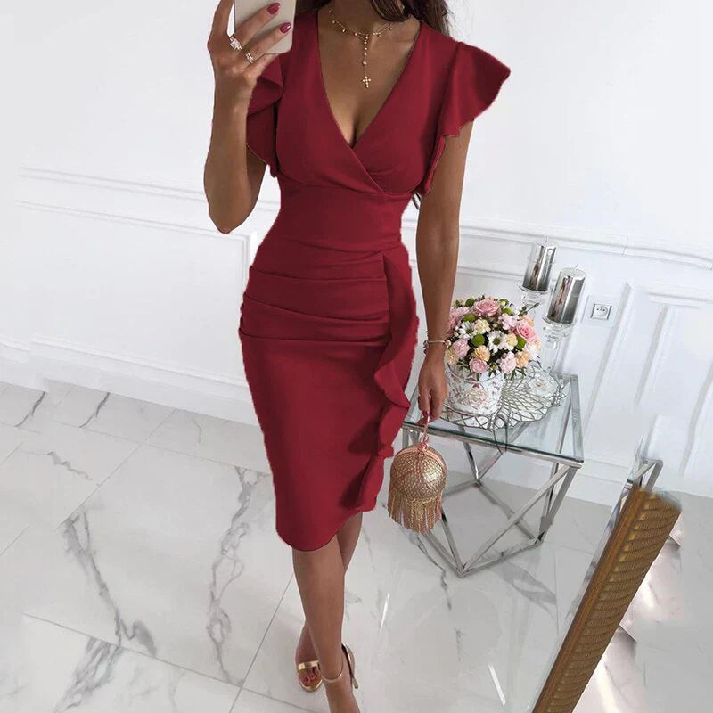 Valenzora | Kleid mit Rüschensaum und V-Ausschnitt