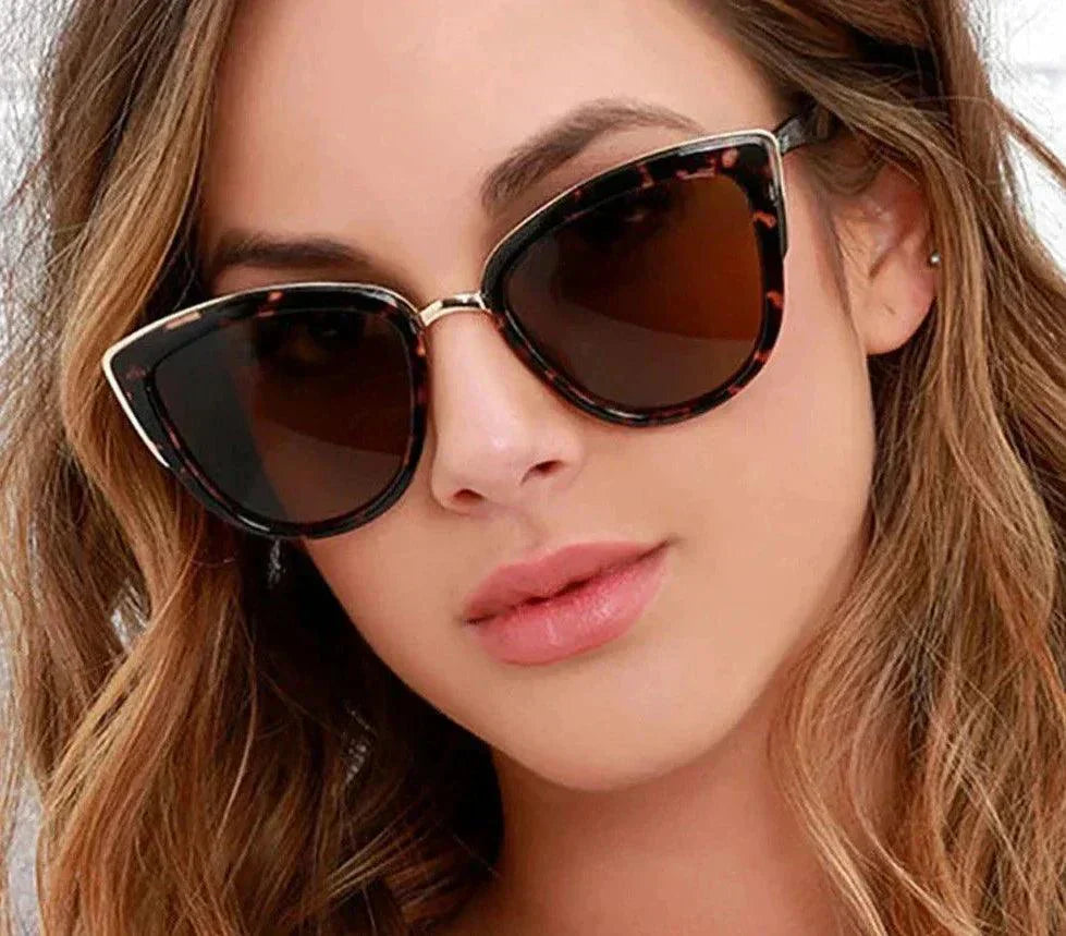 Valenzora | Cateye Sunglasses with Gradient Lenses and UV Protection