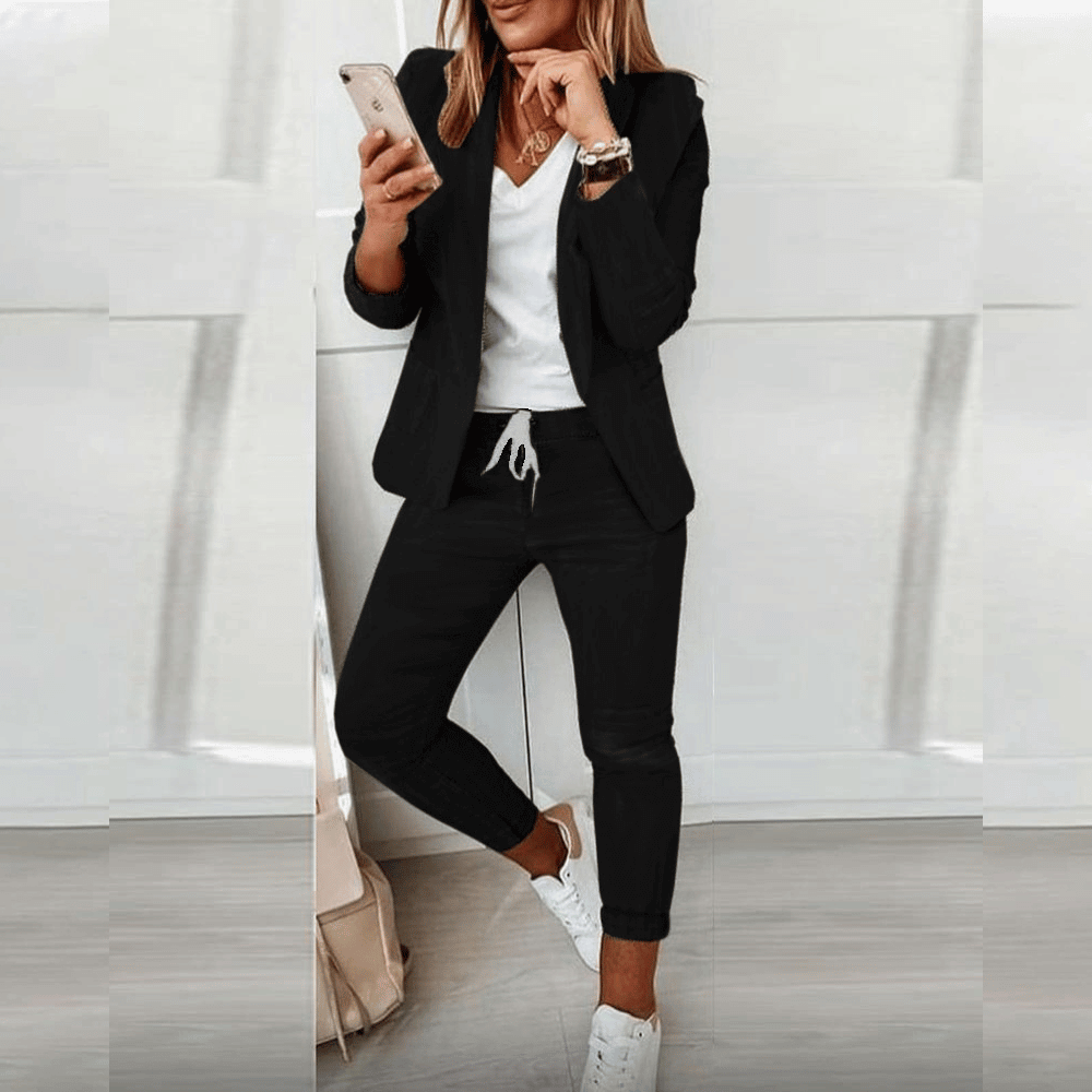 Valenzora | Woman's Stylish Suit
