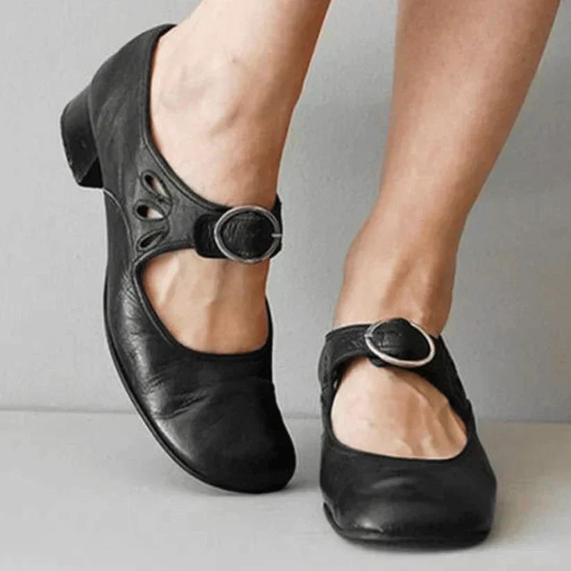 Valenzora | The Unique and Comfortable Leather Sandal