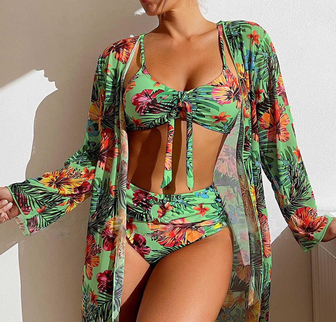 Valenzora - Stylish bikini set for summer '23