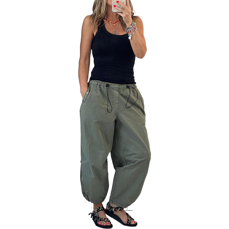 Women's casual pleated trousers made of breathable material, size S
