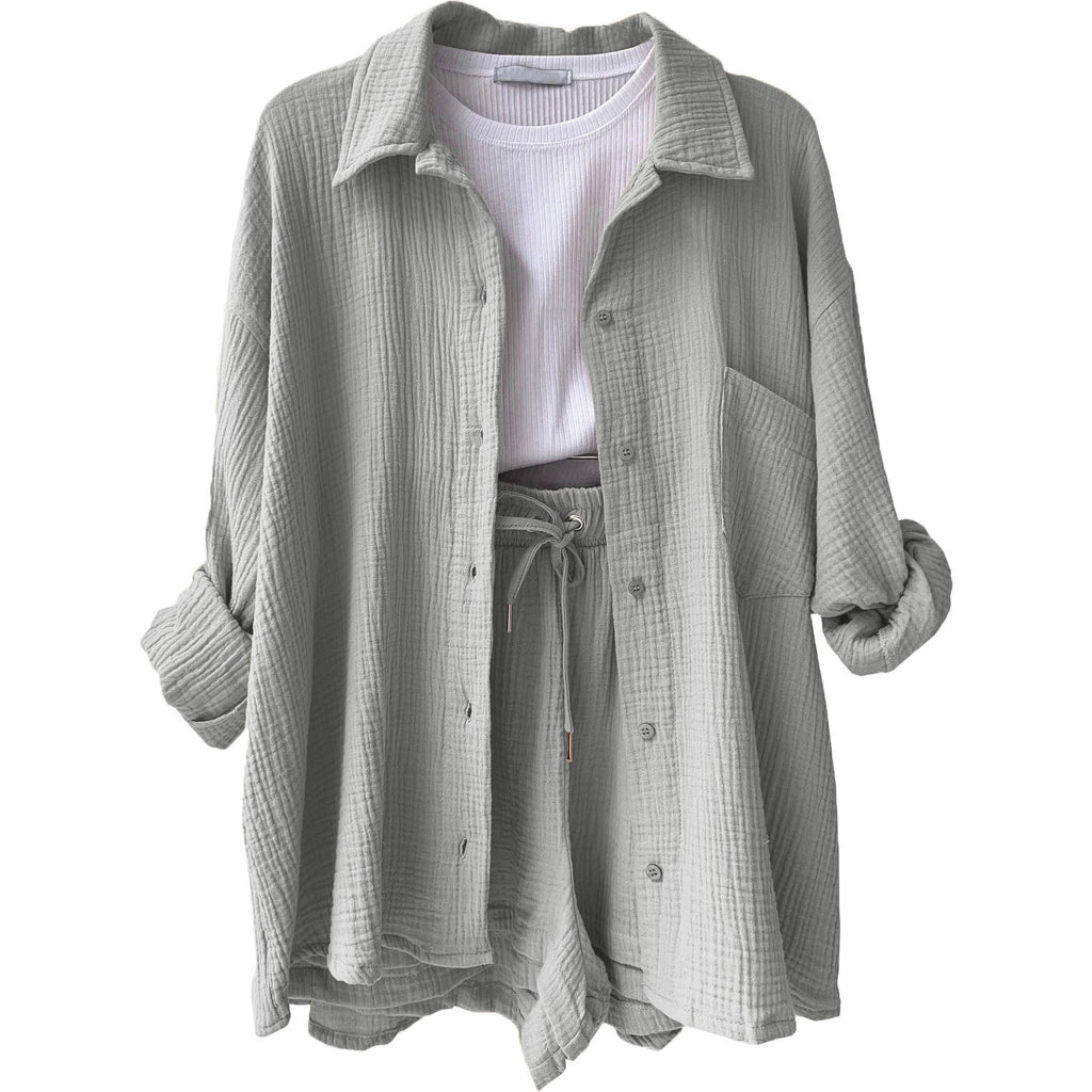 Women's casual summer outfit with modern button placket and elastic waistband, size S