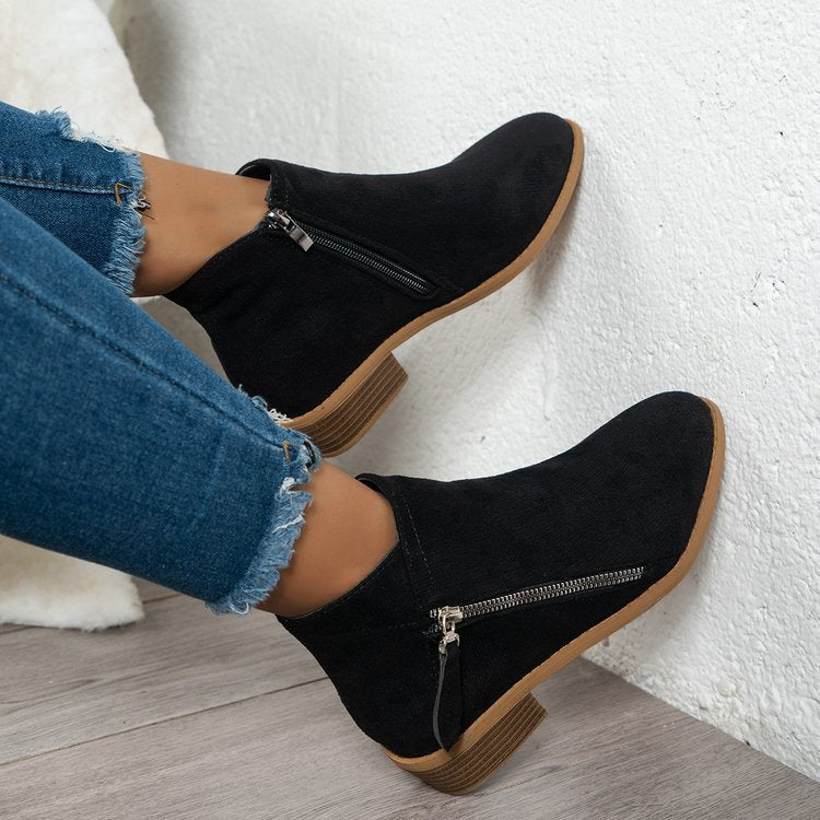 Damenstiefeletten mit seitlichem Reißverschluss und elegantem Samtobermaterial, Größe S