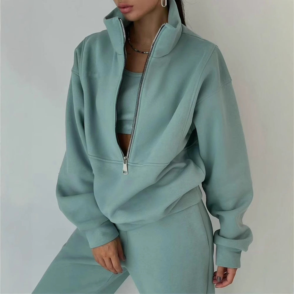 Women's casual oversized hoodie and jogging pants set with practical zipper, size [size]