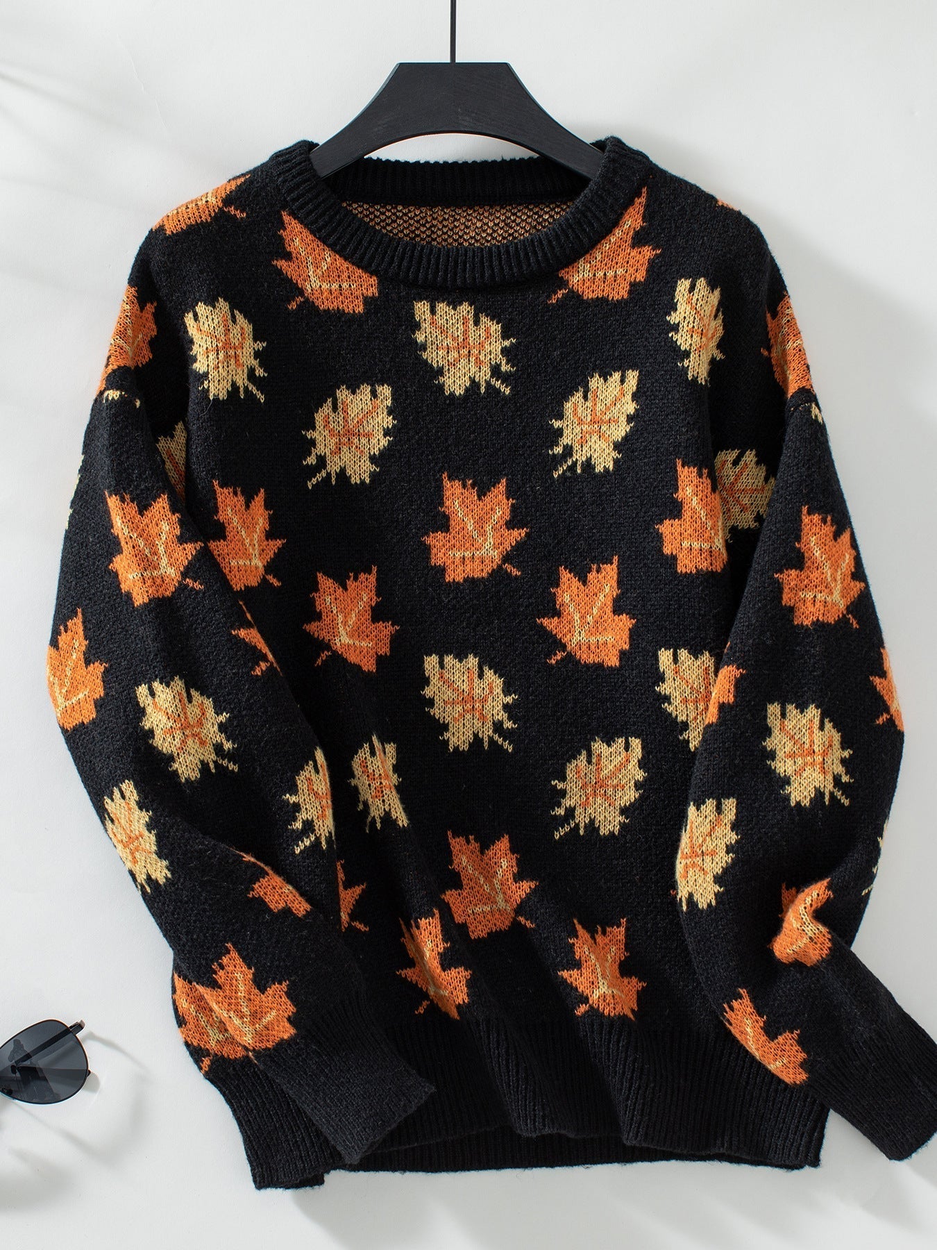 Valenzora Maple Leaf Jacquard Casual Pullover Sweater