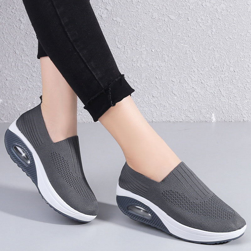 Valenzora | Atmungsaktive Slip-on-Sneaker mit ergonomischer Sohle für Damen