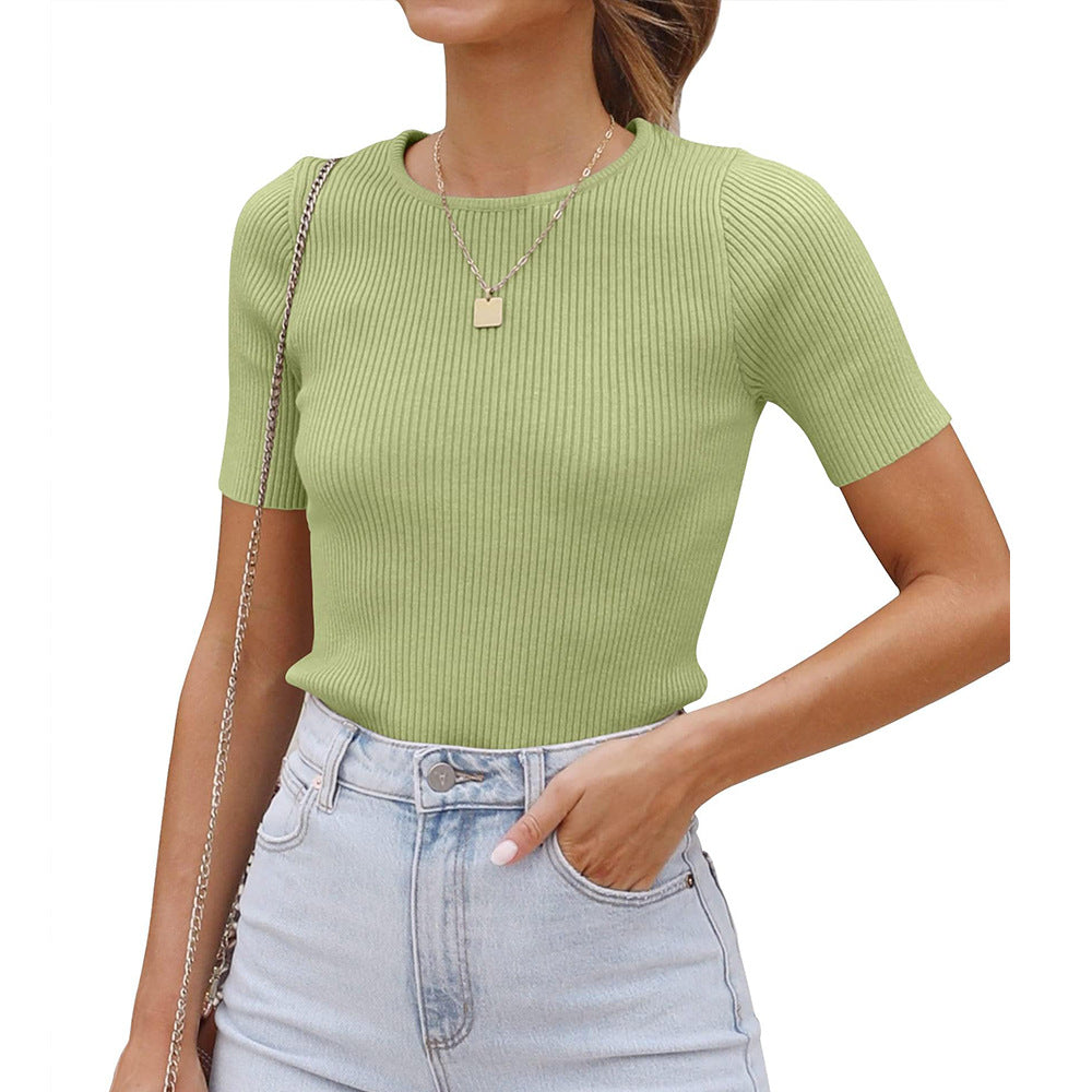 Women's fitted T-shirt with fine ribbing and round neckline, size
