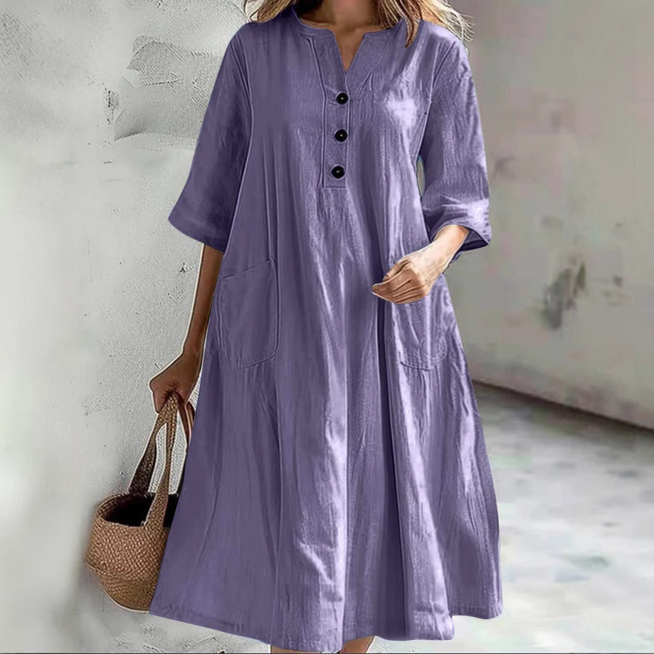 Women's casual beach dress with practical pockets, size