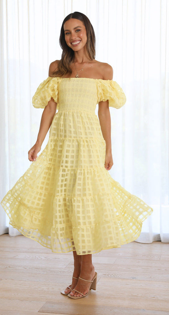 Valenzora | Damenkleid mit Einzelhals, Laternenärmeln, abgestuften Nähten