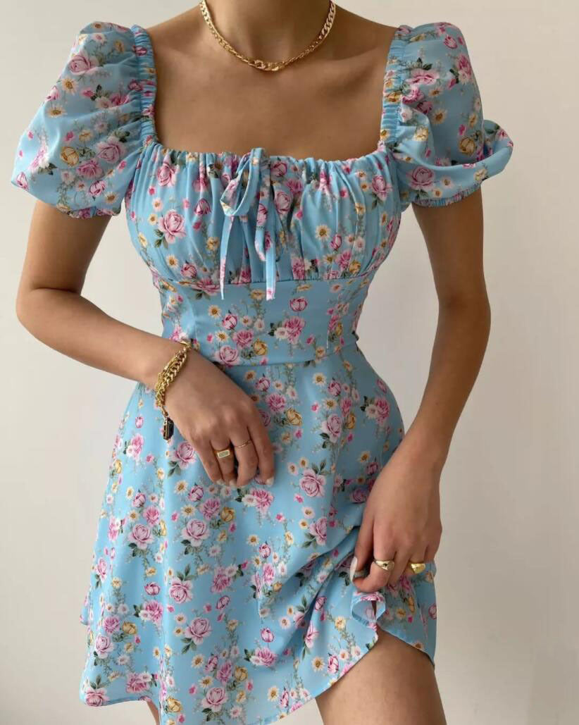 Women's floral print mini dress with puff sleeves, size