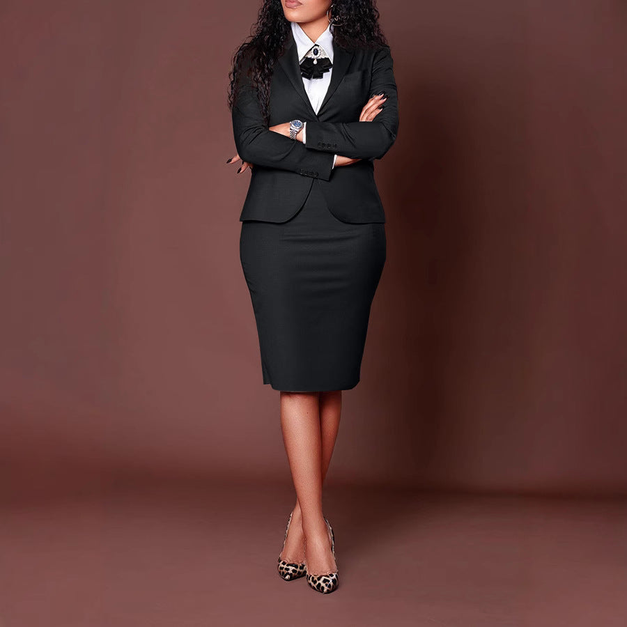 Women's elegant blazer and skirt set with a figure-hugging silhouette, size S