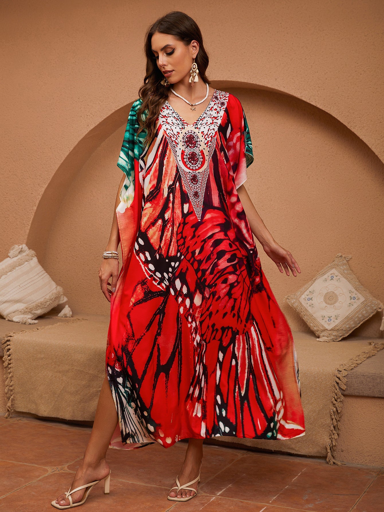 Women's Kaftan with Ornate Design and Elegant Pearl Embellishments Drune