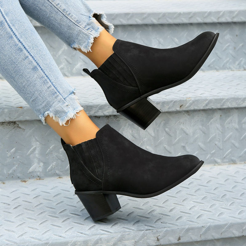 Valenzora | Vintage ankle boots with chunky heel