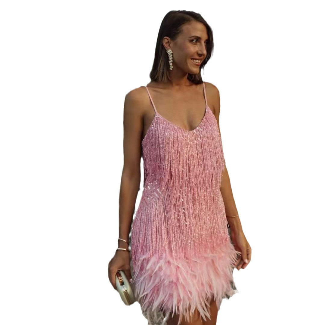 Glitzerndes kurzes Kleid für Damen mit Federn und glitzernden Pailletten, Größe