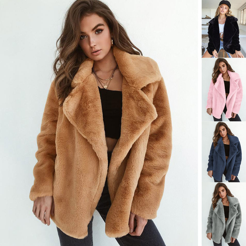 Women's elegant faux fur jacket with soft collar and relaxed fit, size [size]