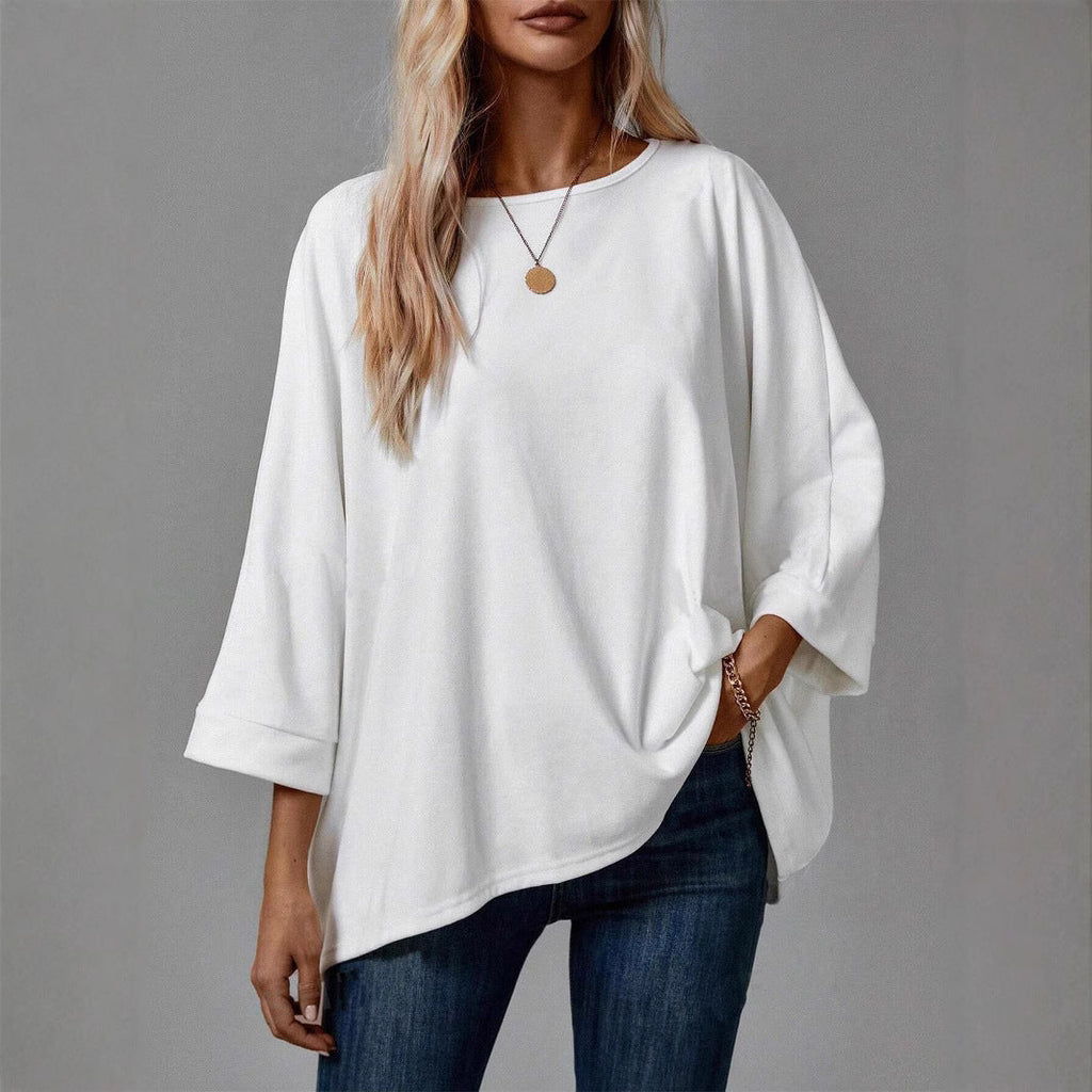 Women's oversized T-shirt with a loose fit and modern silhouette, size S