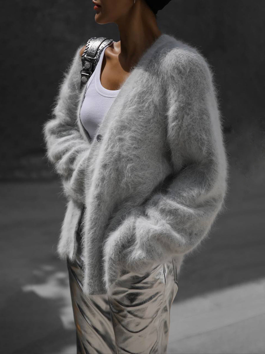 Valenzora Plush Loose Long Sleeve V-Neck Buttoned Cardigan