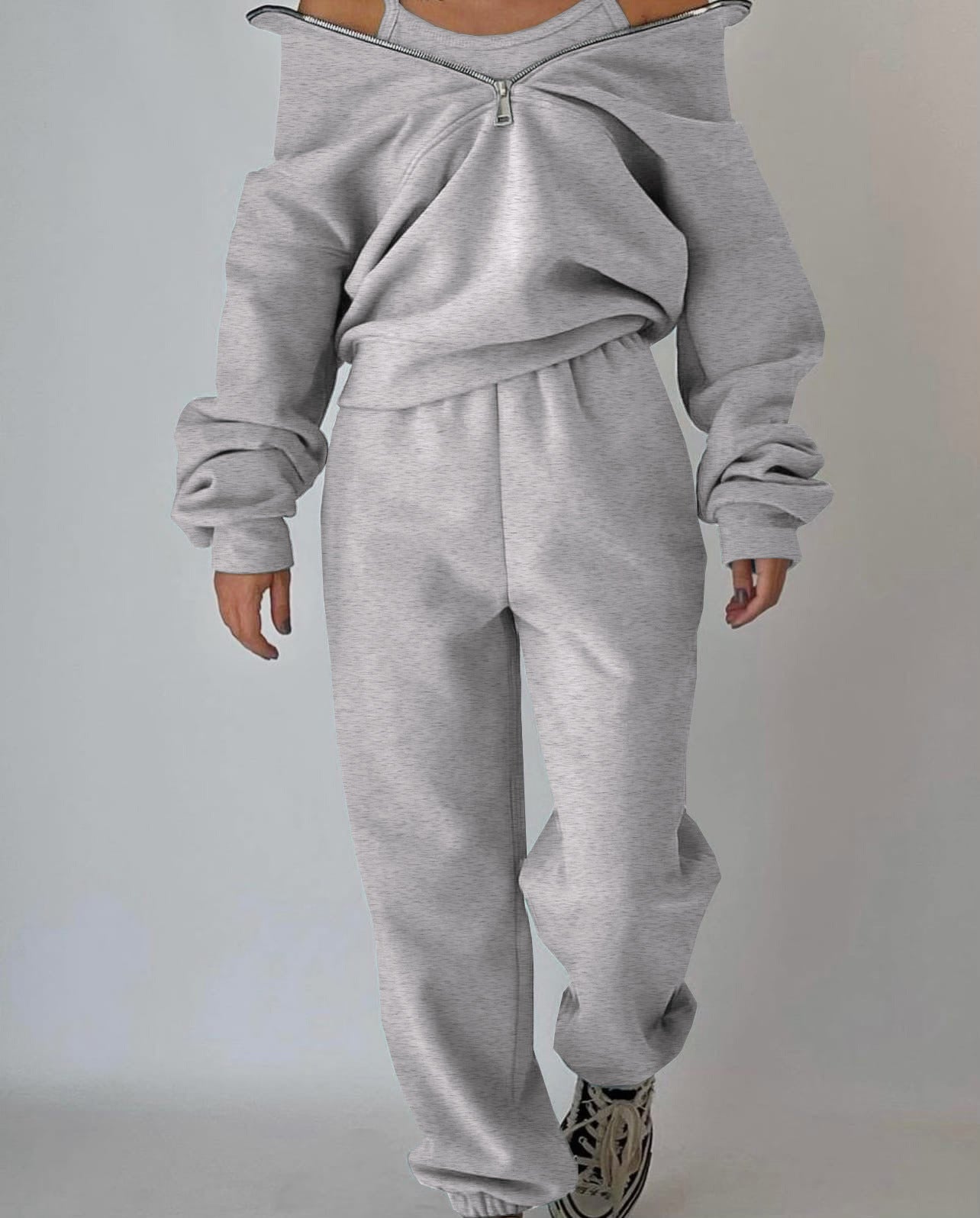 Women's casual oversized hoodie and jogging pants set with practical zipper, size [size]