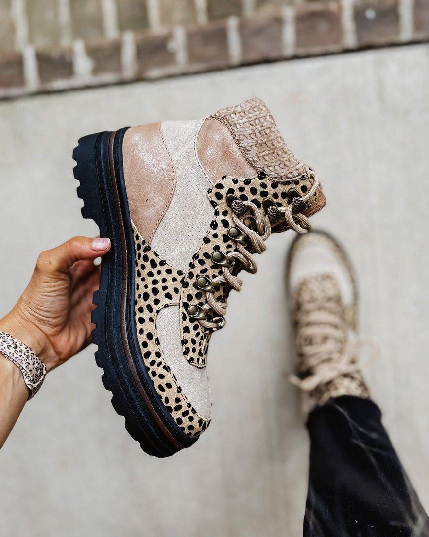 Valenzora | Leopard boots