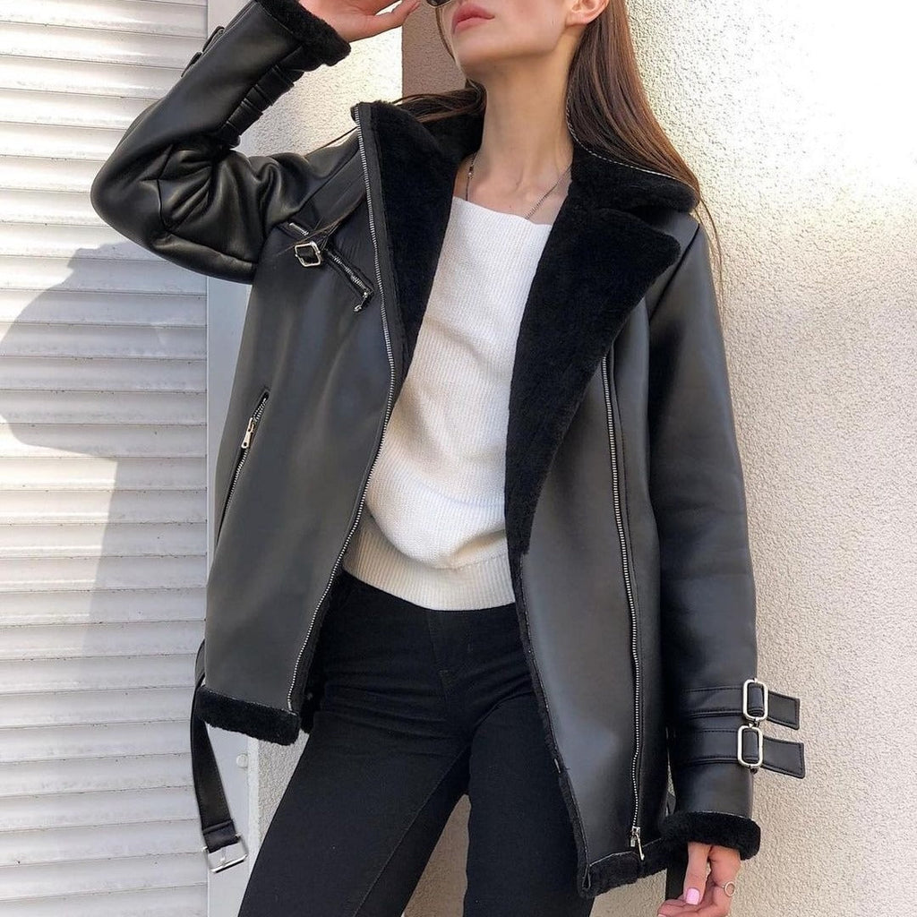 Damen-Lederjacke mit kuscheligem Futter, Größe