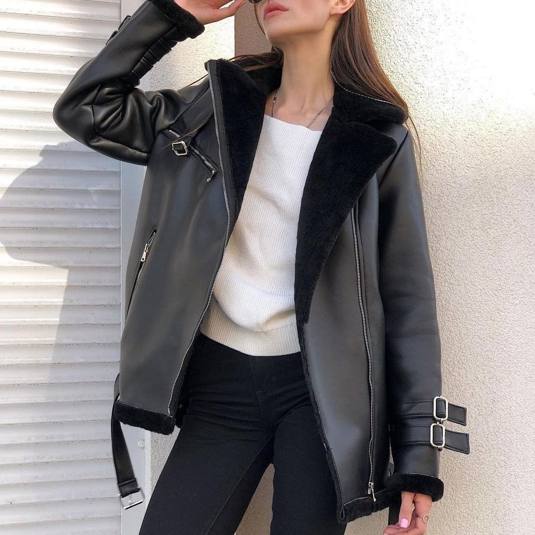 Damen-Lederjacke mit kuscheligem Futter, Größe