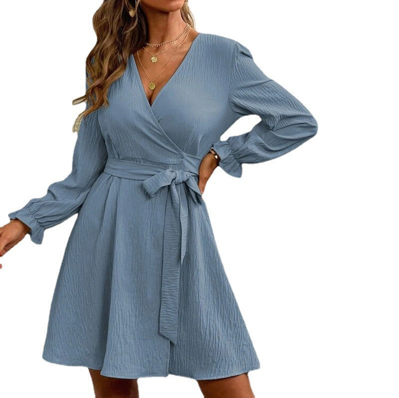 Valenzora | Chic V-neck wrap dress with bow