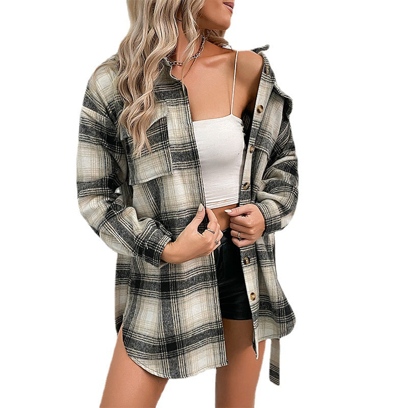 Women's casual overshirt jacket in a checked design with buttoned front, size S