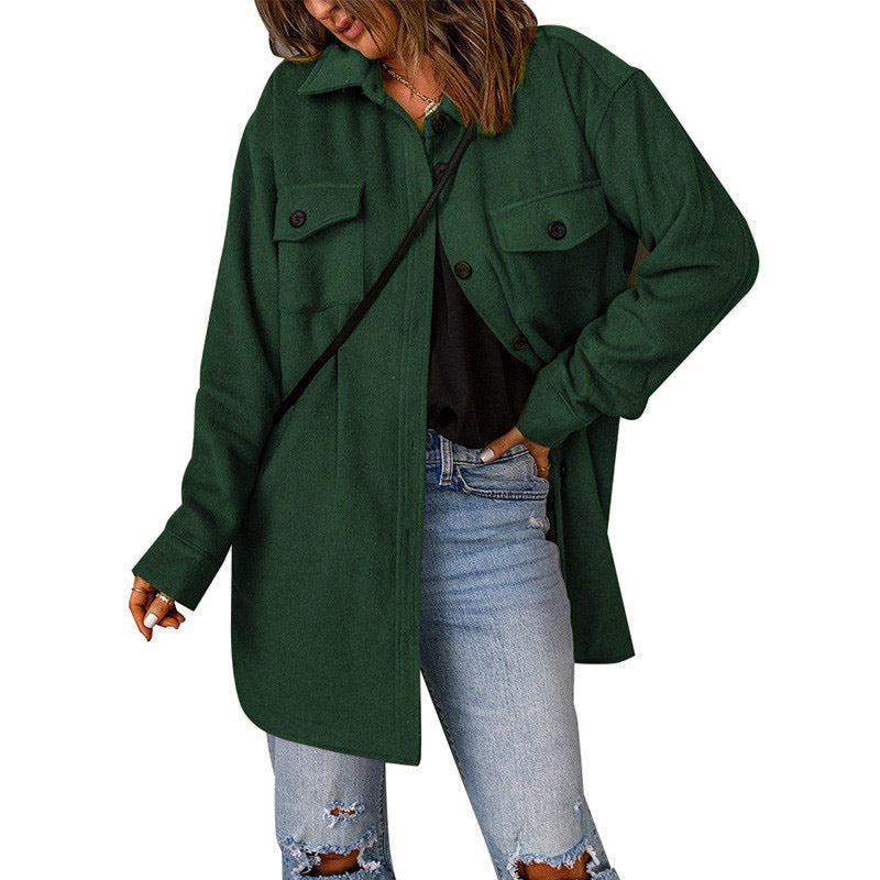 Women's plus-size shirt jacket with pockets and a relaxed fit, size S
