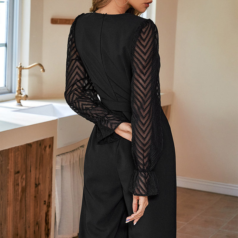 Eleganter Damen-Jumpsuit mit verstellbarem Taillengürtel und transparenten Ärmeln, Größe S