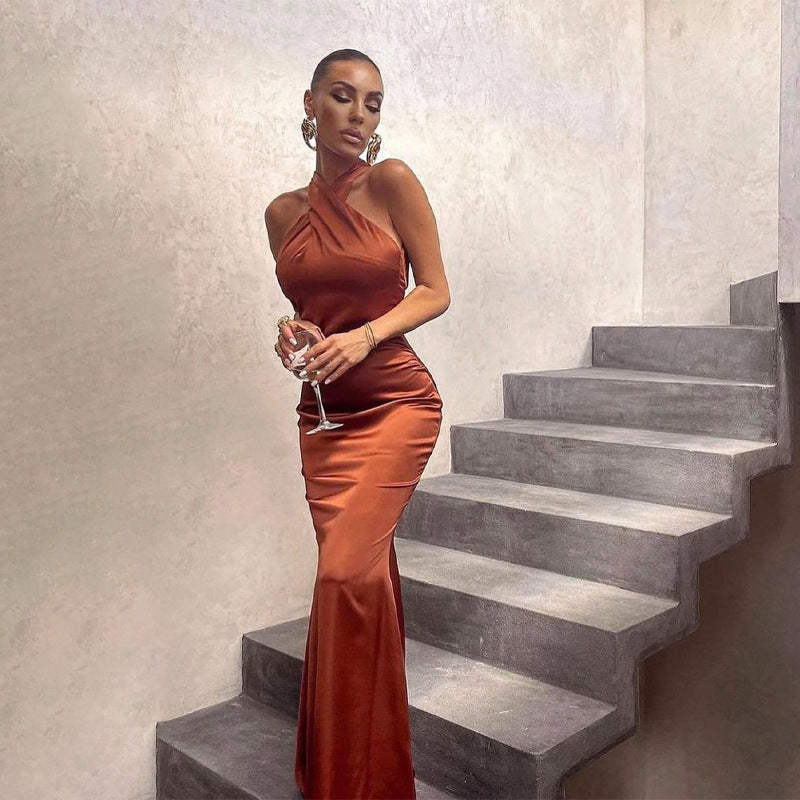 Valenzora | Rückenloses Kleid