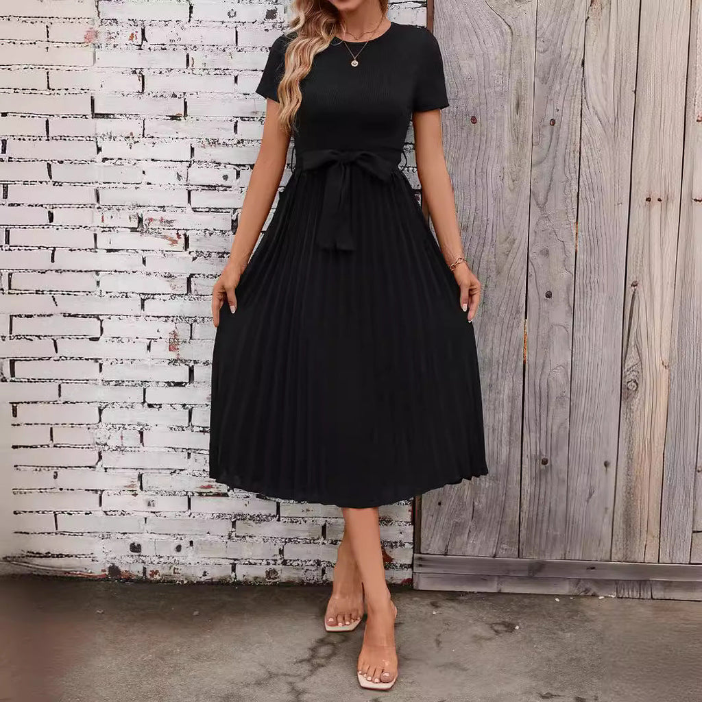 Valenzora | Lässiges, fließendes Midikleid mit kurzen Ärmeln und Gürtel