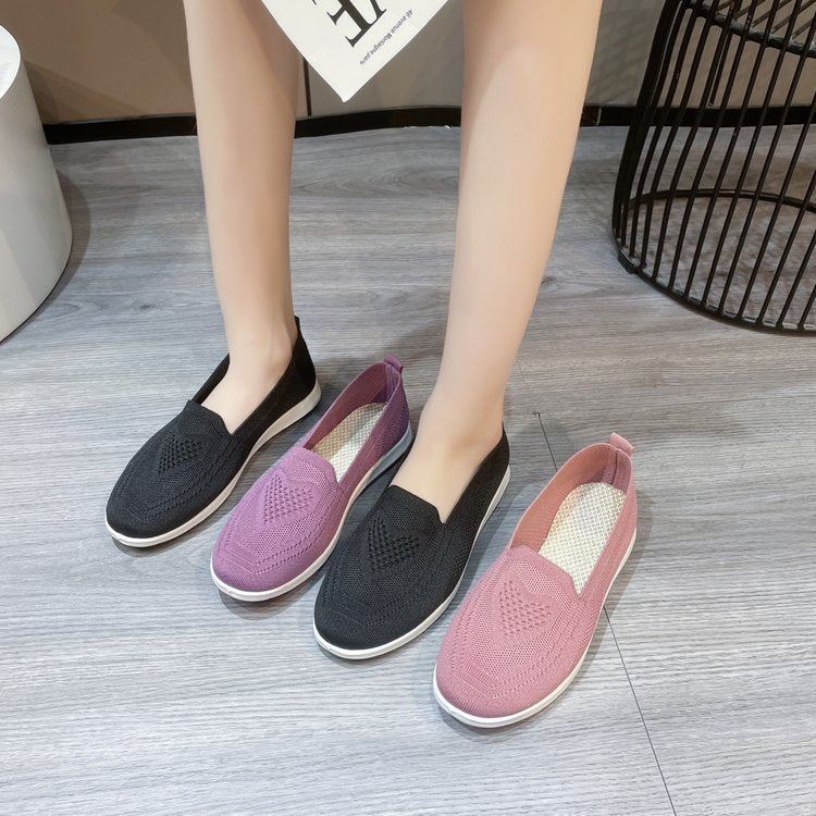 Bequeme Slip-On-Sneaker für Damen mit atmungsaktivem Strickobermaterial, Größe S