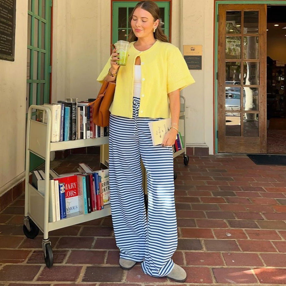 Women's wide-legged striped trousers with elasticated waistband and drawstring, size