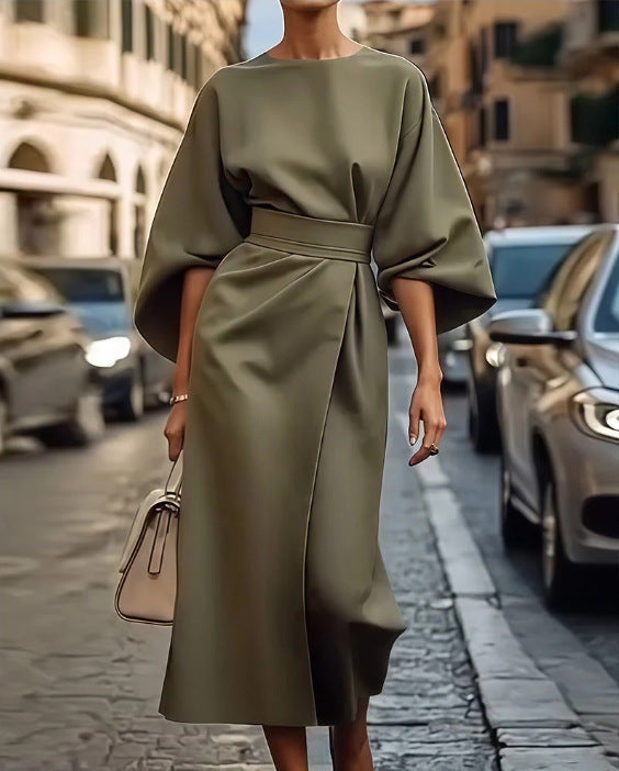 Elegantes Damen-Maxikleid mit Puffärmeln und tailliertem Schnitt, Größe [size missing]