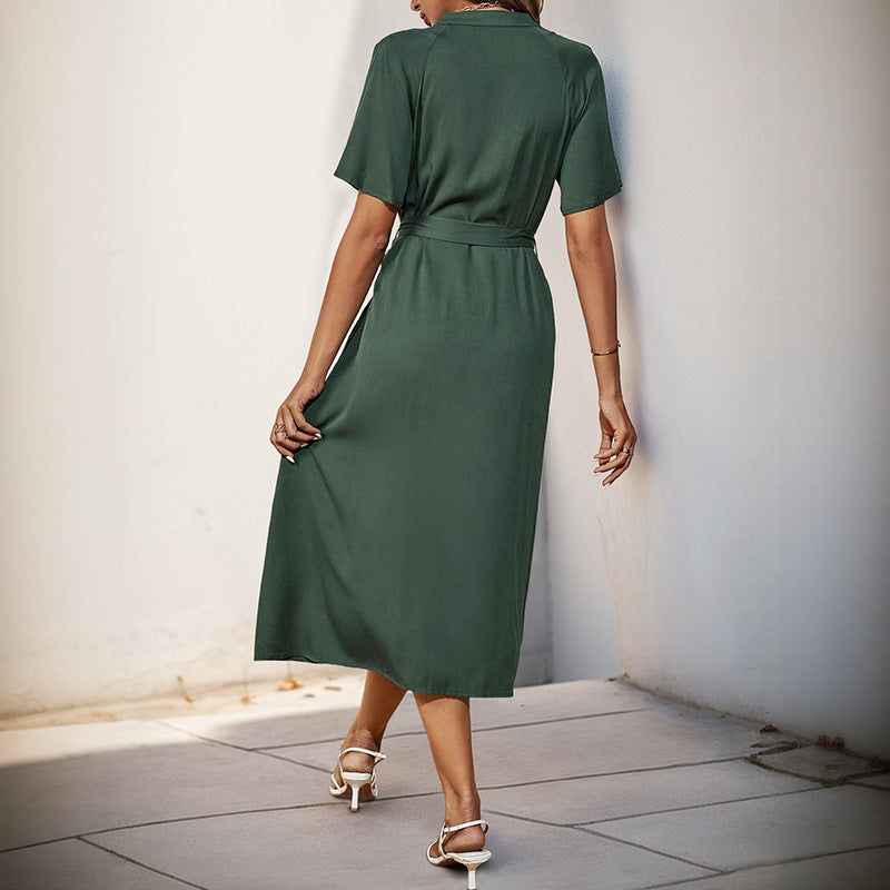Damen-Midikleid mit eleganten Knopfdetails und schmalem Taillengürtel, Größe