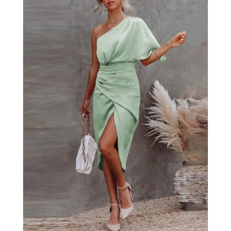 Women's chic, asymmetrical evening dress with an elegant slit and sophisticated draping, size Valenzora