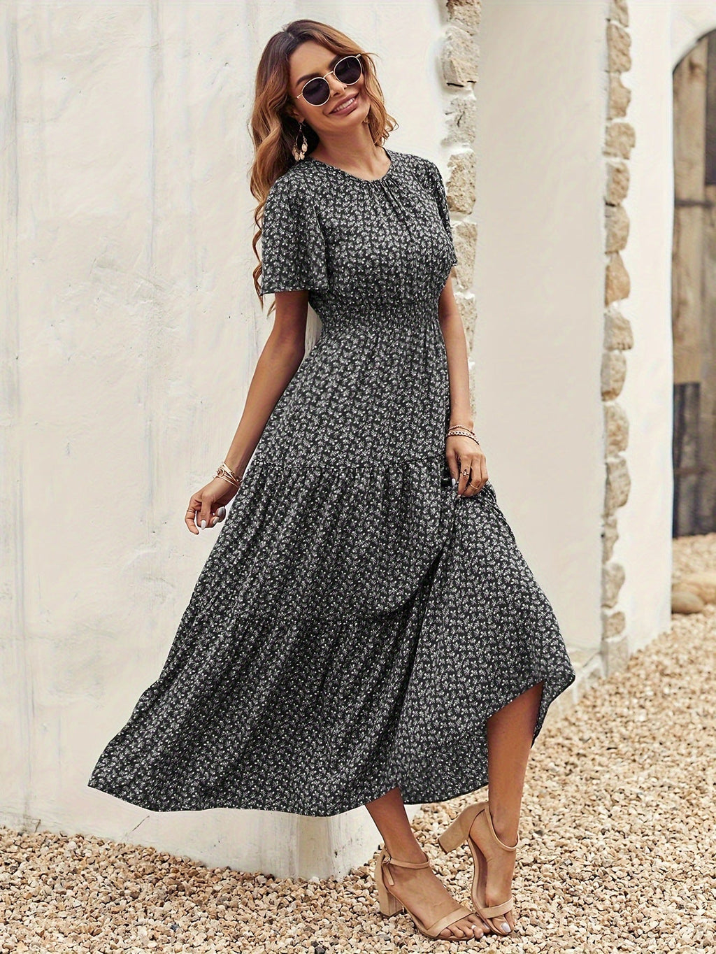 Damen-Midikleid mit voluminösen Ärmeln und fließendem Rock, Größe S