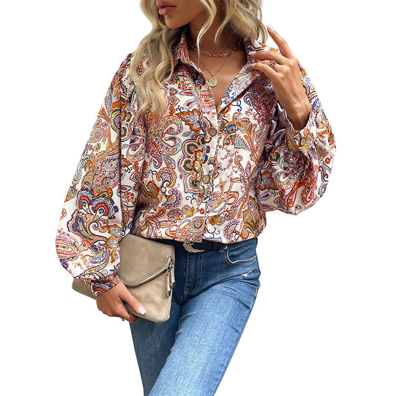 Damenbluse mit auffälligem Paisley-Muster und voluminösen Puffärmeln, Größe [size missing]