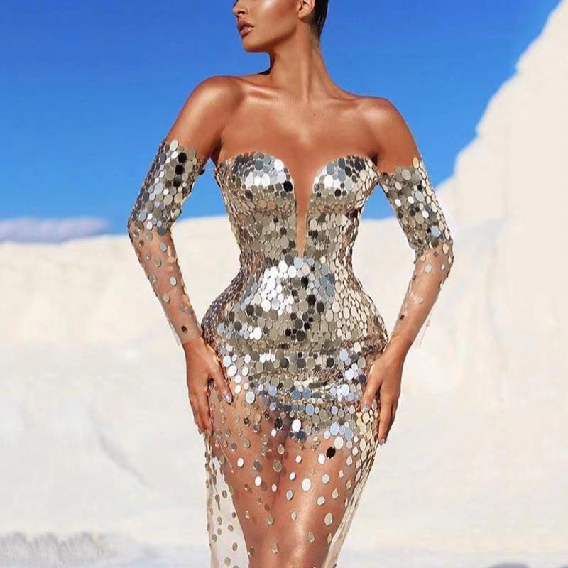 Women's glamorous party dress with sequins and deep neckline, size [size missing]