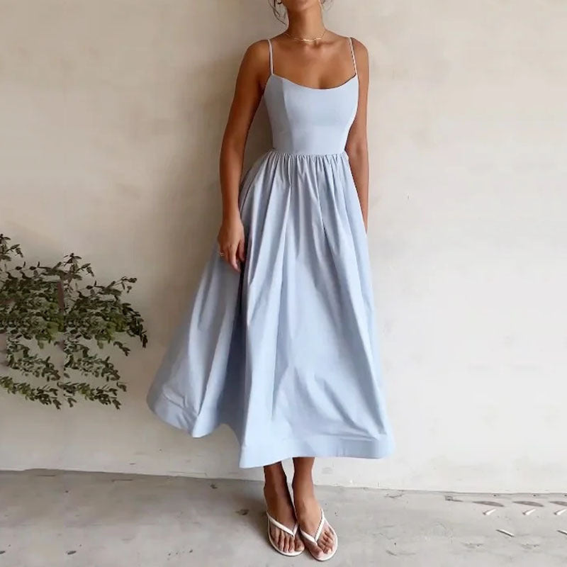 Women's midi dress with fitted bodice and flowing skirt, size